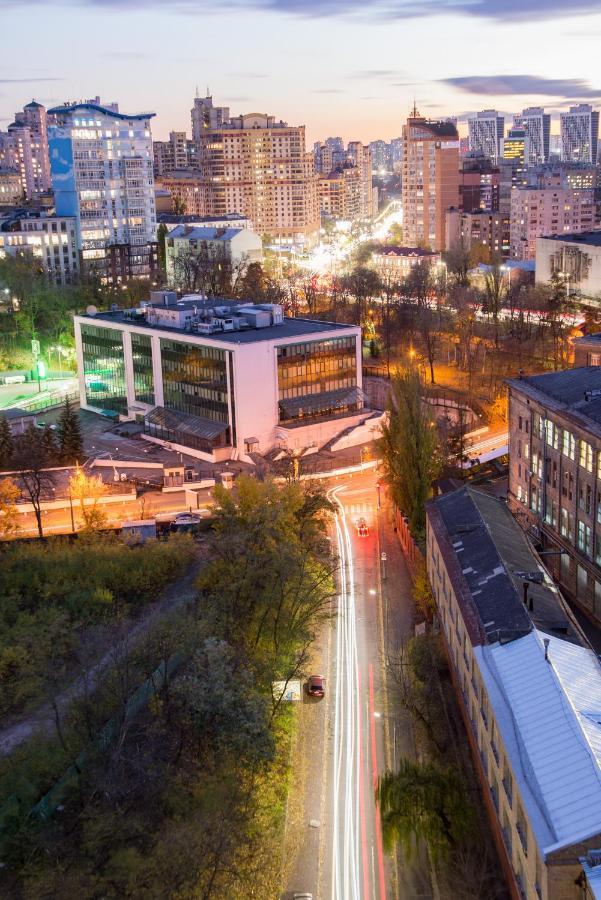 Панорамные Апартаменты В Новом Доме Kiev Exteriör bild